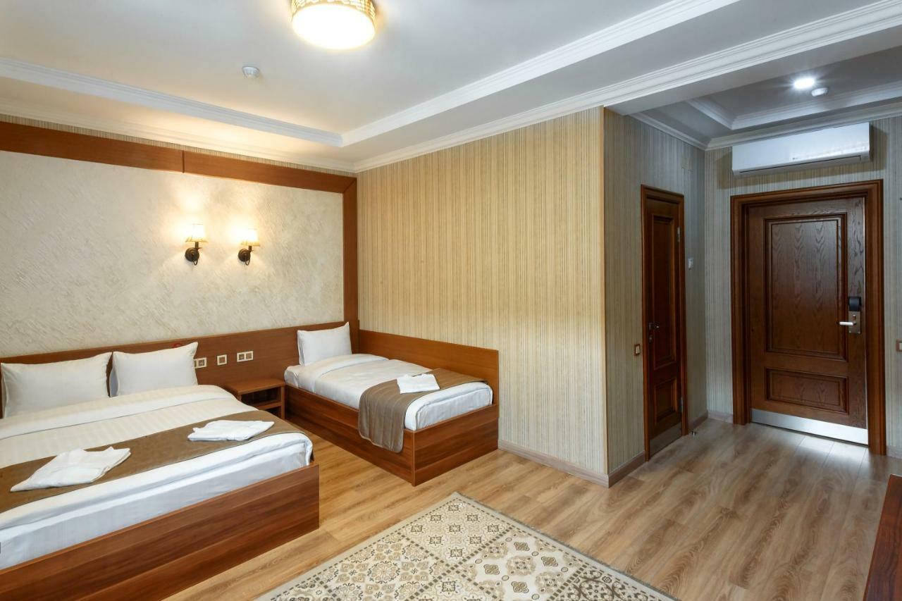 Sacvoyage Hotel Алма Ата Екстериор снимка