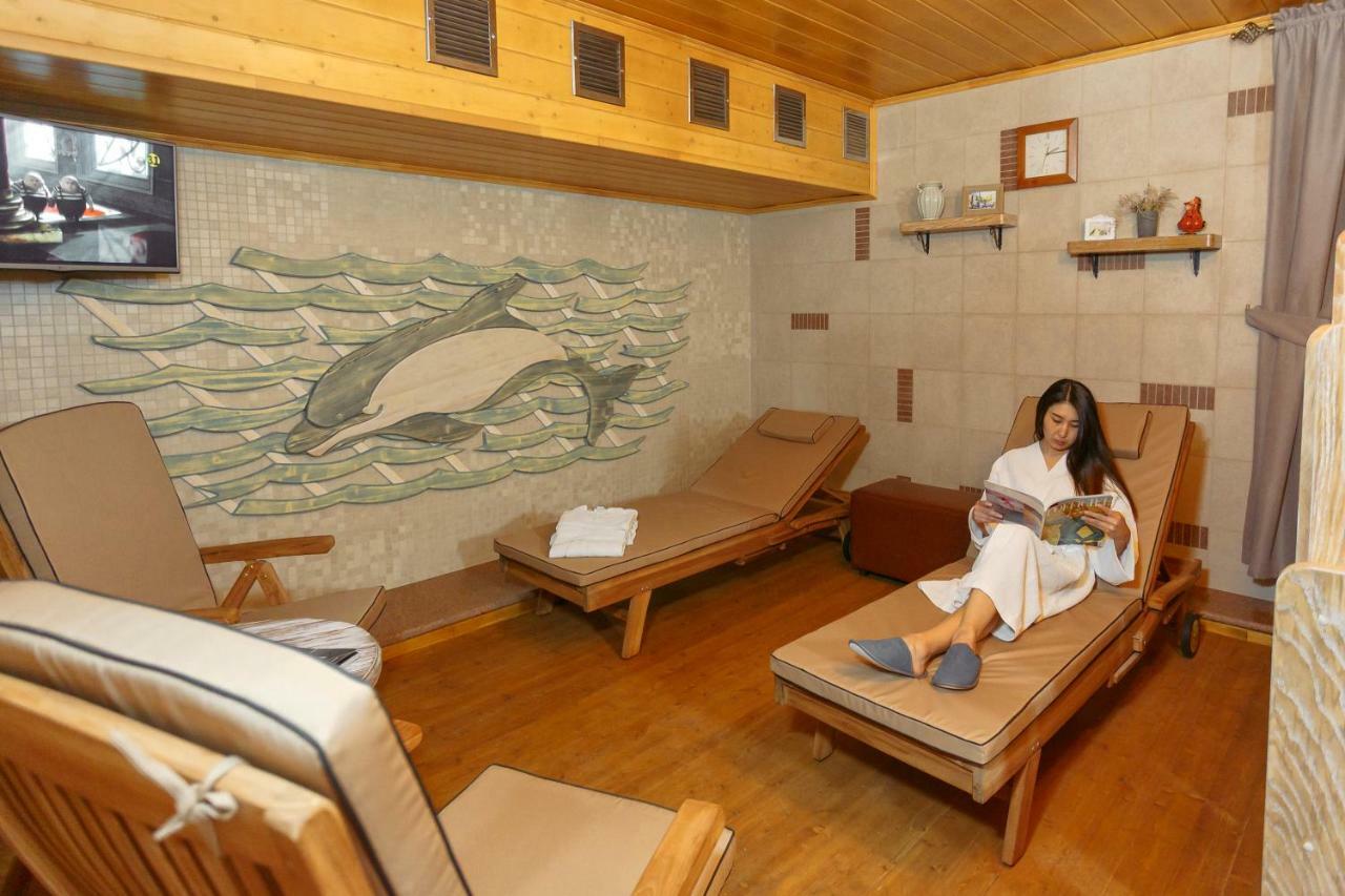 Sacvoyage Hotel Алма Ата Екстериор снимка